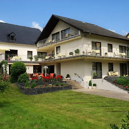Gastehaus Dietmar Clusserath Гостевой дом